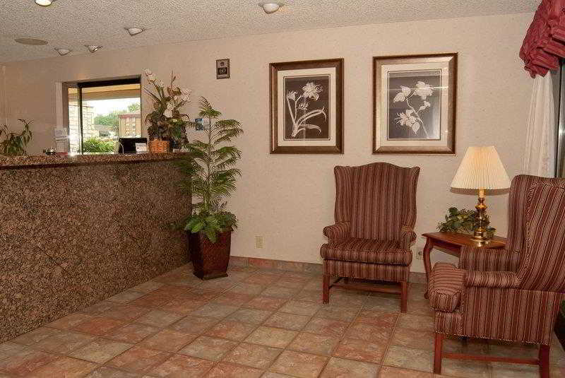 Best Western Clermont Cherry Grove Interior photo